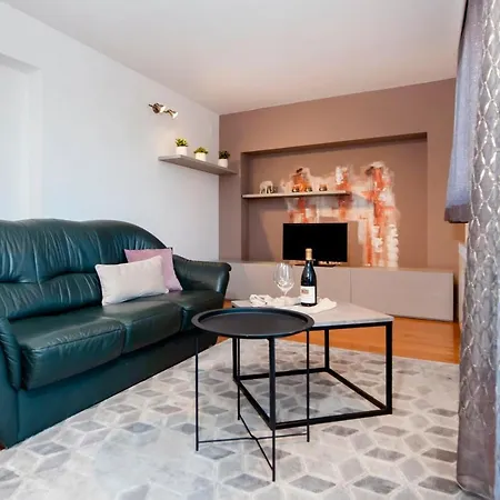 Cerin Apartment Rovinj Exterior photo
